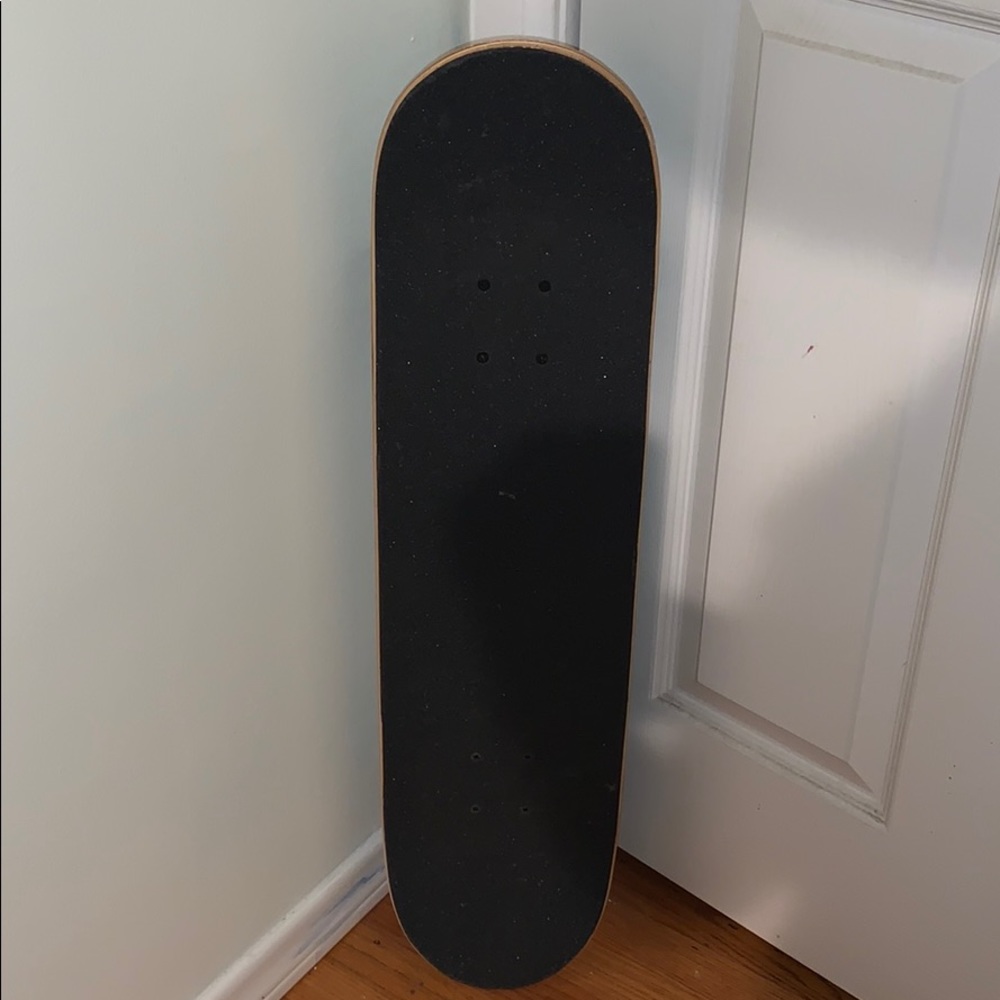 Zummies slightly used skateboard